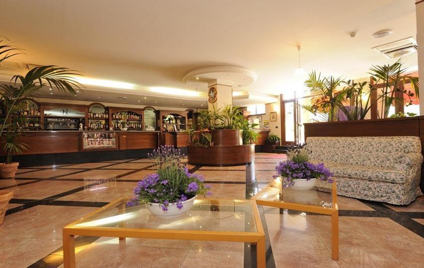 Hotel Europa Norcia Exterior foto